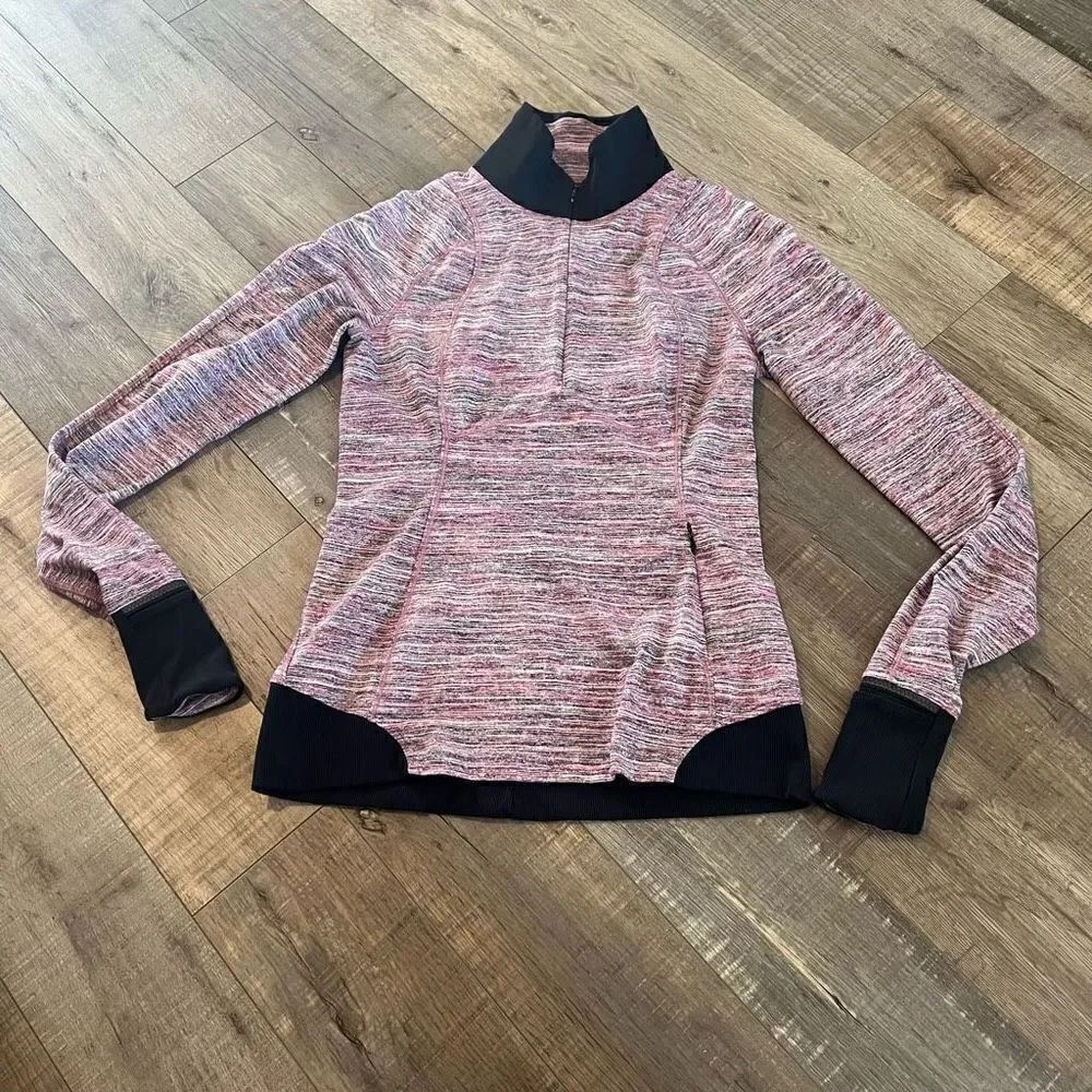 Lululemon Women's Runderful 1/2
Zip Pullover Long Sleeve jacket Top
Camo Cherry